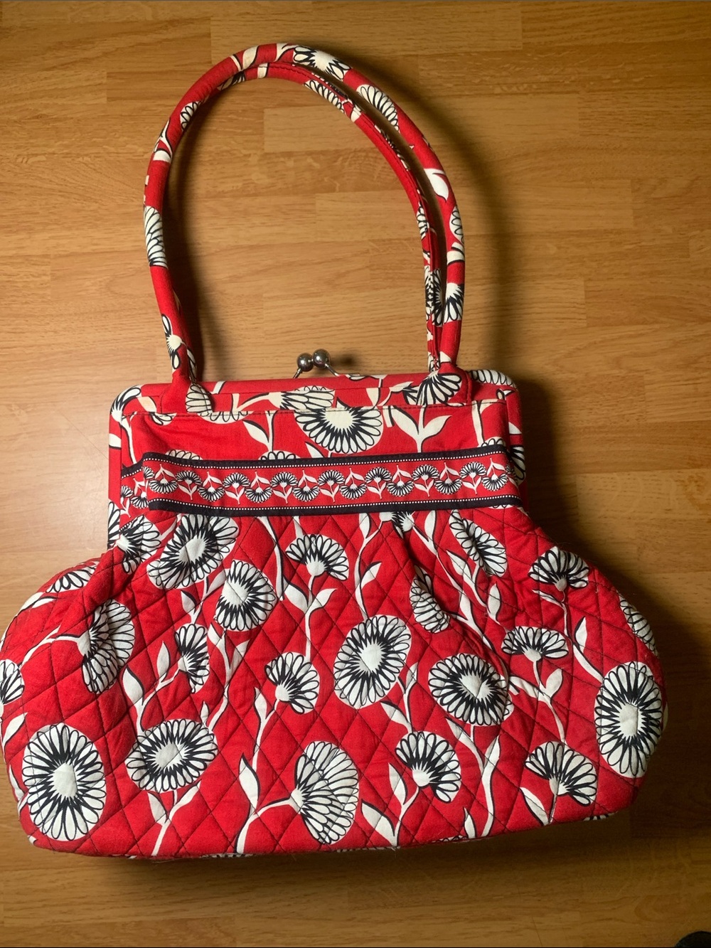 Vera Bradley Retired Deco Daisy Kiss Lock Shoulder Bag